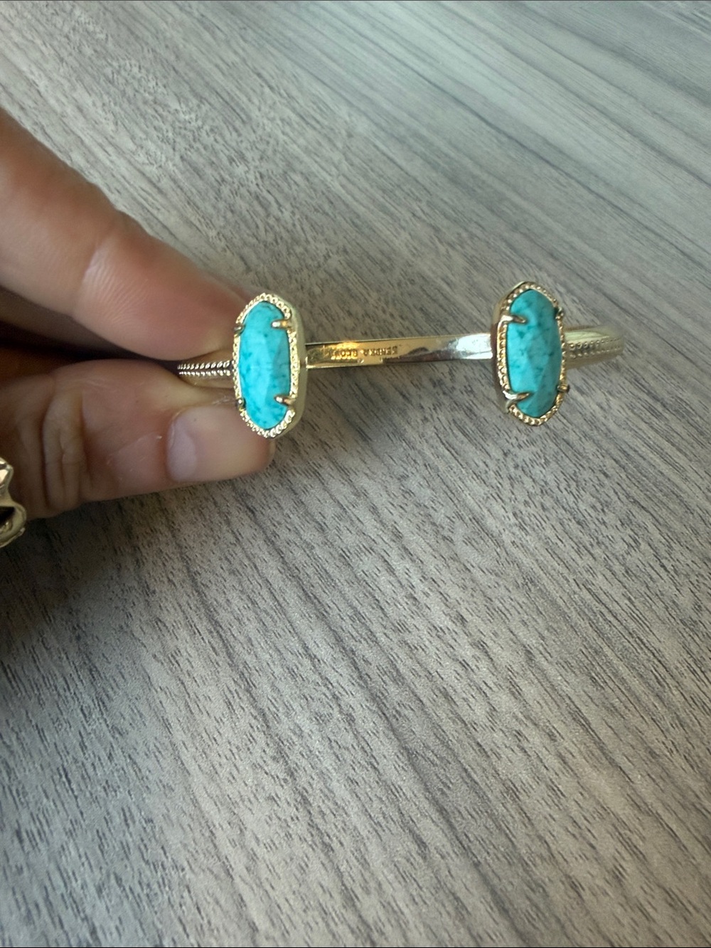 Kendra Scott Gold-Tone Bracelet with Turquoise Stones